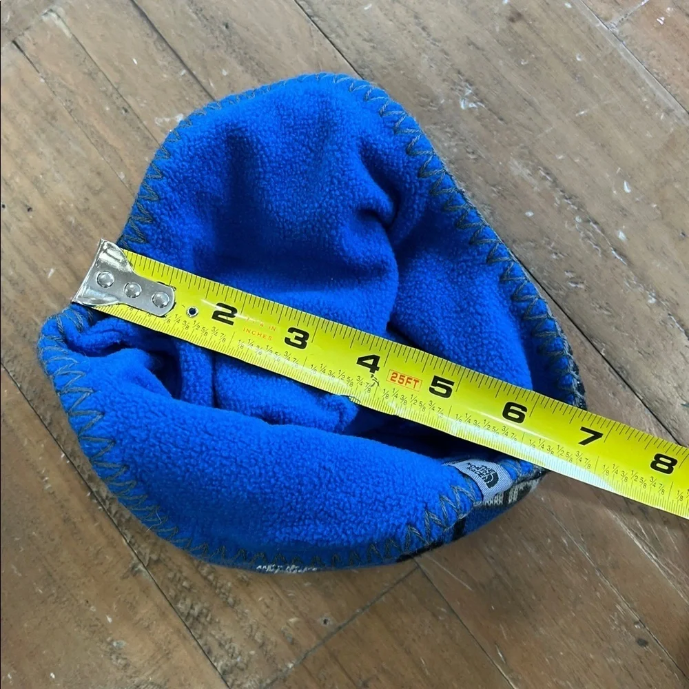 The North Face Kids llama knit beanie 12-24 months knit Pom Pom